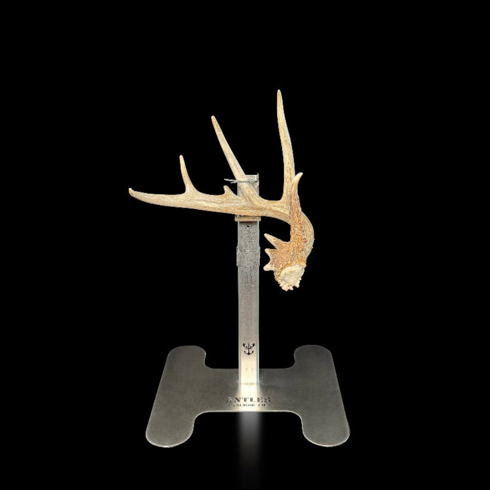 Triple Crown Pedestal