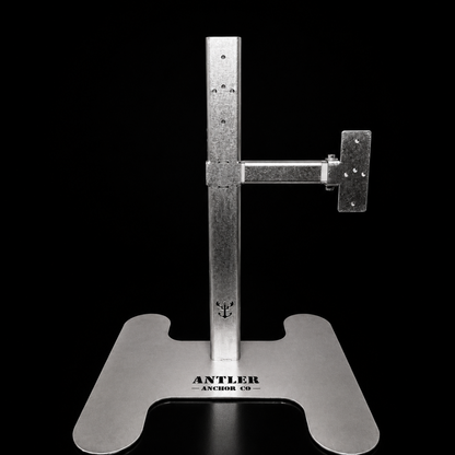Triple Crown Pedestal + 3 European Mount Hangers - Black Label