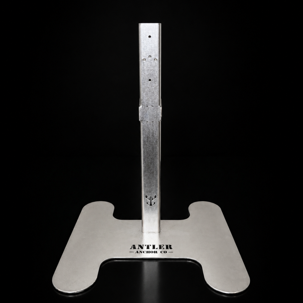 Triple Crown Pedestal + 3 European Mount Hangers