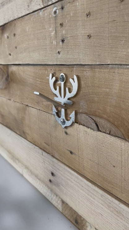 European Mount Skull Hanger - White Out